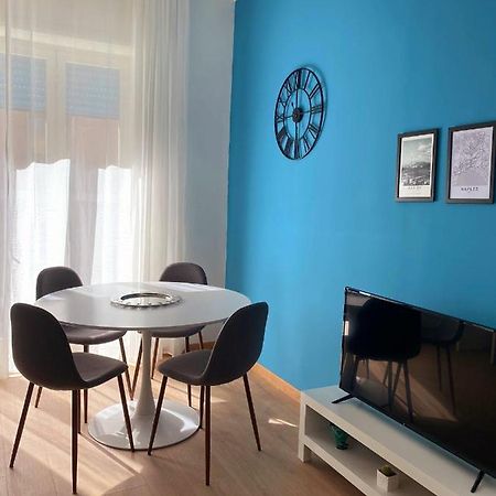 Vesuvia Apartment Наполи Екстериор снимка