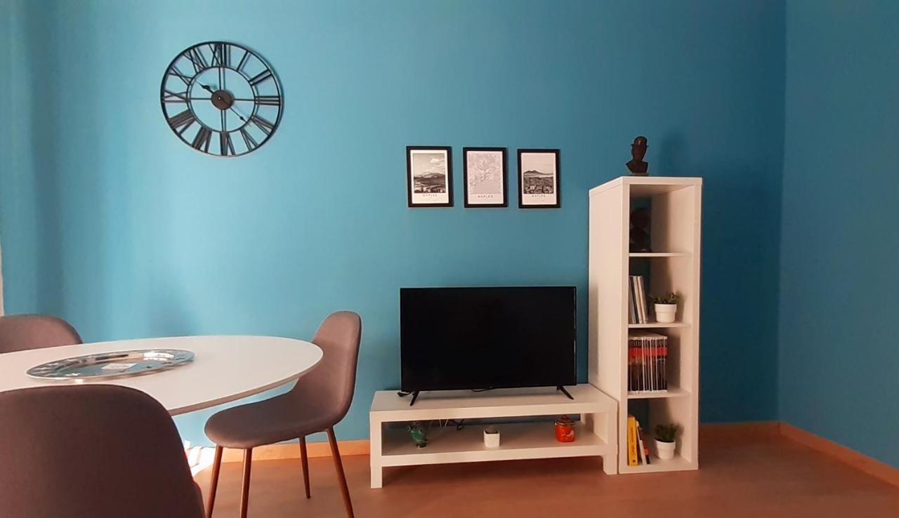 Vesuvia Apartment Наполи Екстериор снимка